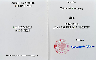 Pan Kazimierz Cetnarski, nauczyciel z ZSP w Rymanowie, uhonorowany złotą odznaką „ZA ZASŁUGI DLA SPORTU” 