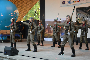 Rymanowscy licealiści uświetnili ceremonię zakończenia Mistrzostw Europy