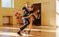 Pracowite ferie koszykarek _17