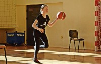 Pracowite ferie koszykarek _40
