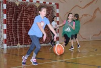 Pracowite ferie koszykarek _88