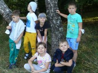 Pierwszoklasiści poznają tajemnice lasu_22
