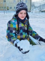 Zabawy klas trzecich na śniegu_29
