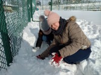 Zabawy klas trzecich na śniegu_39