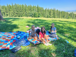 Ognisko pożegnalne uczniów klasy 3b z ZSP w Rymanowie  