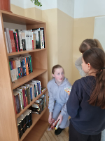 Niezwykła i nieoczywista lekcja języka polskiego w klasie 5b